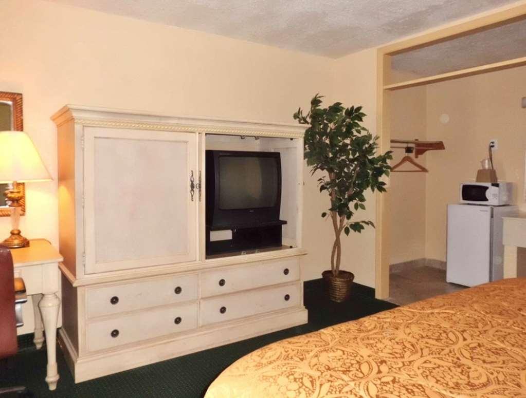 America'S Best Inn & Suites-Lakeland Room photo