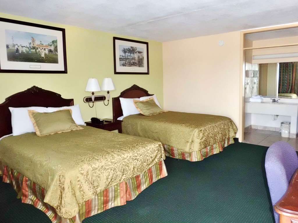 America'S Best Inn & Suites-Lakeland Room photo